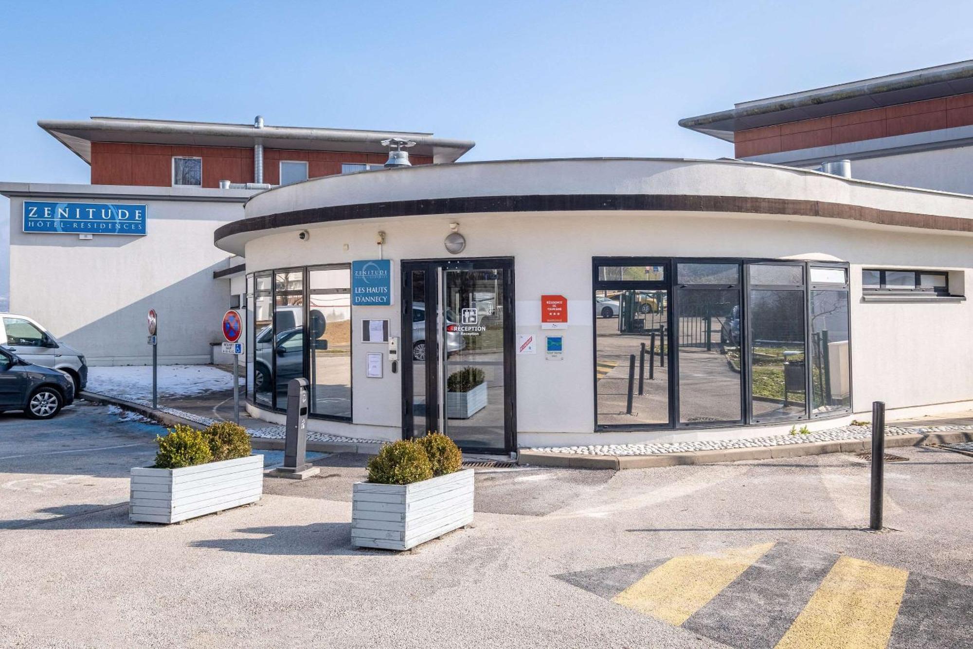 Comfort Aparthotel Les Hauts D'Annecy Zewnętrze zdjęcie