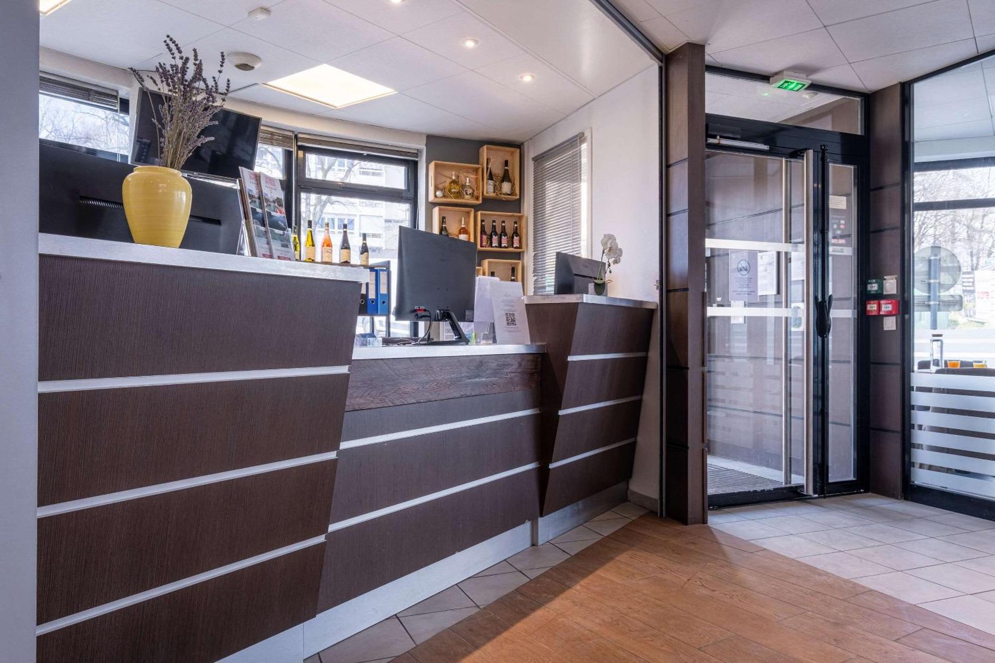 Comfort Aparthotel Les Hauts D'Annecy Zewnętrze zdjęcie