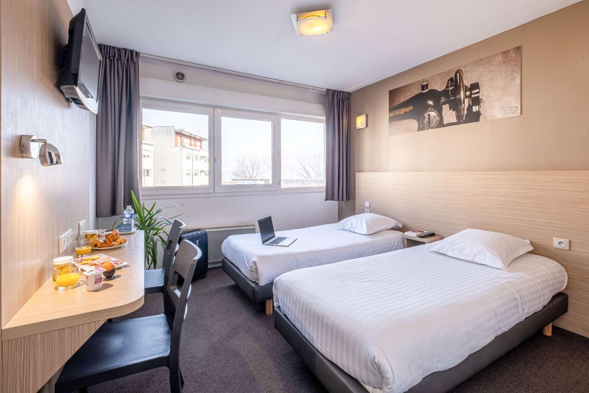 Comfort Aparthotel Les Hauts D'Annecy Zewnętrze zdjęcie