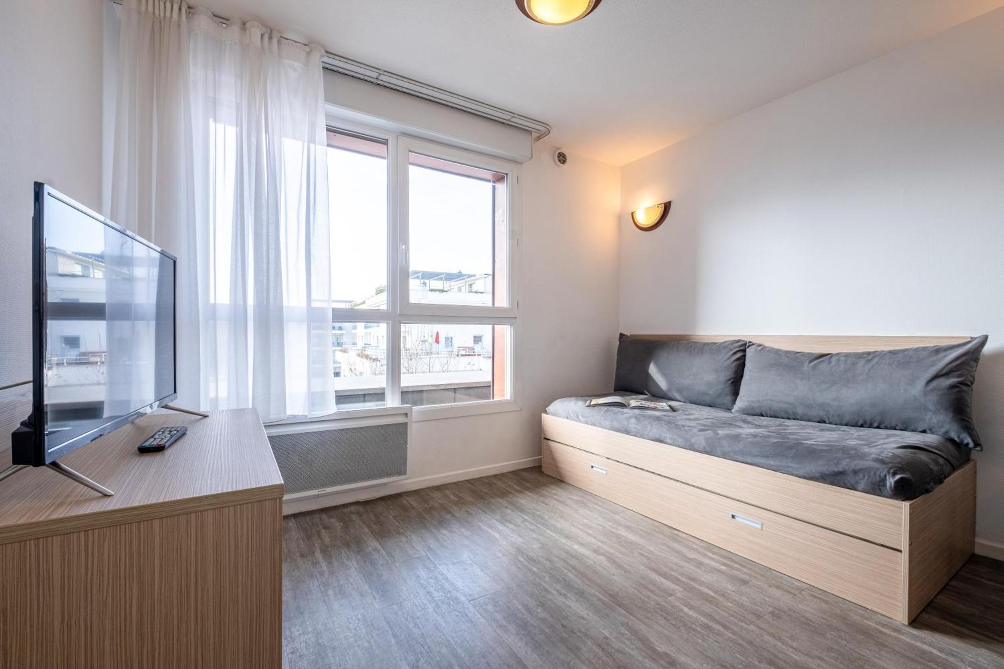 Comfort Aparthotel Les Hauts D'Annecy Zewnętrze zdjęcie